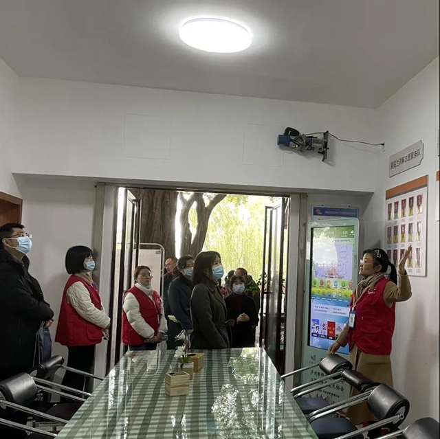 江阳区南城街道社工站接受省民政厅关于首批社工站建设调研(图5)