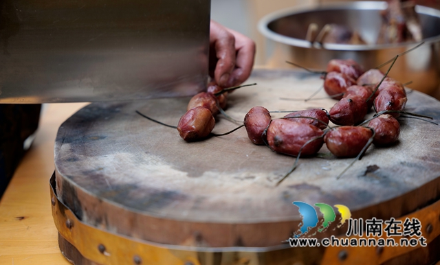 古蔺：腊味新宠——排骨香肠(图2)
