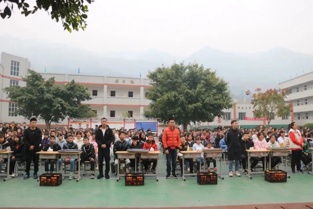 暖冬时节,这所学校师生邀您齐享良“橙”美景(图7) 暖冬时节,这所学校师生邀您齐享良“橙”美景(图7)