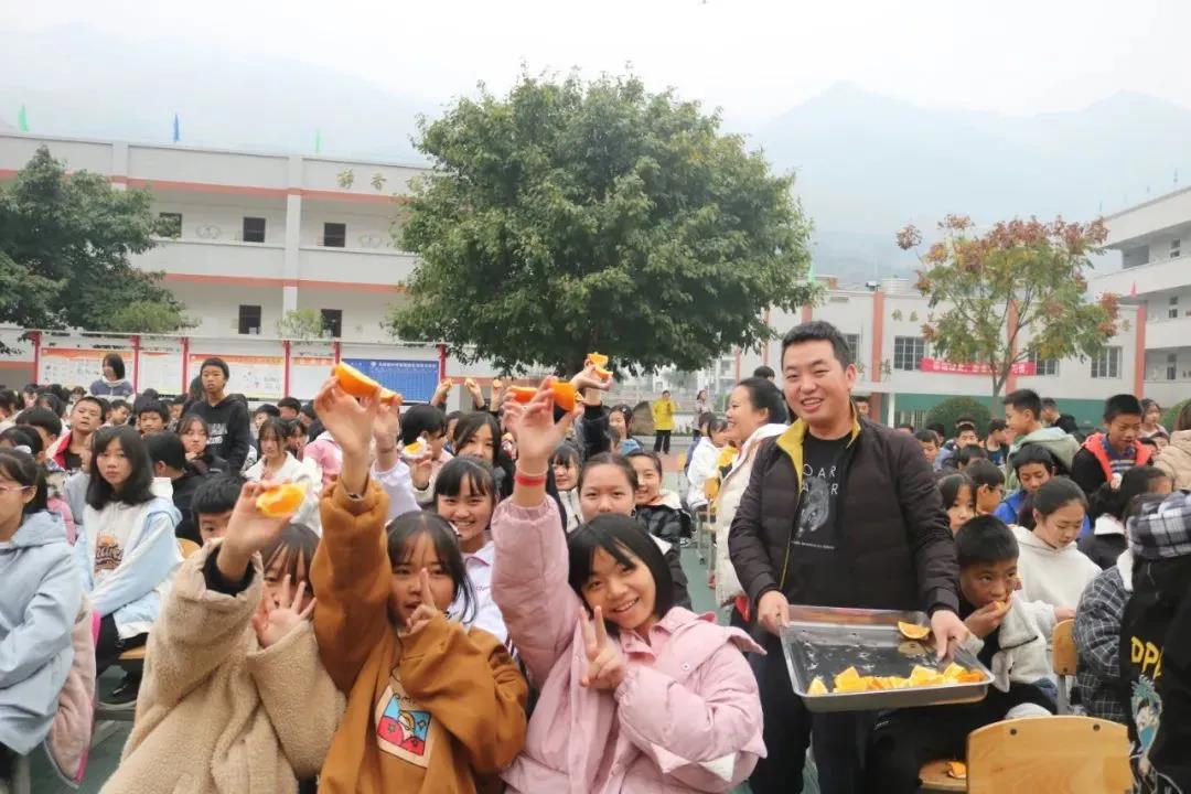 暖冬时节,这所学校师生邀您齐享良“橙”美景(图8) 暖冬时节,这所学校师生邀您齐享良“橙”美景(图8)