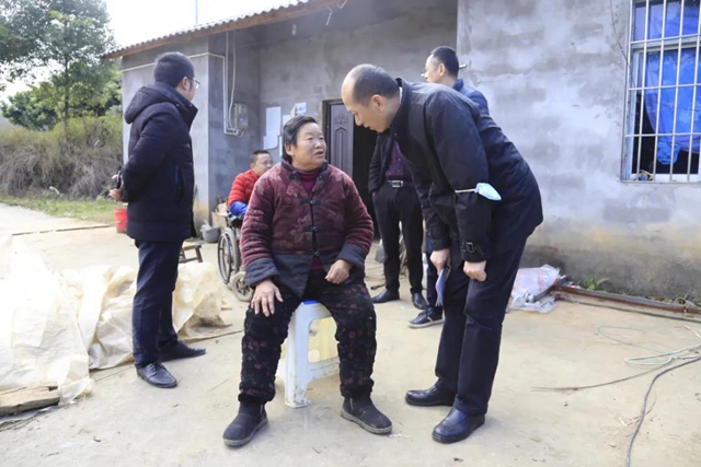 应急管理部督导调研组充分肯定泸州冬春救助工作，要求确保受灾群众温暖过冬过节(图4)