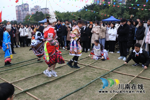 四川三河职业学院举办民族团结进步文化节活动(图3)