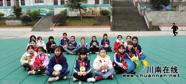 酒城护蕾，共助成长！开展性教育，泸州益生励志协会在行动(图1)