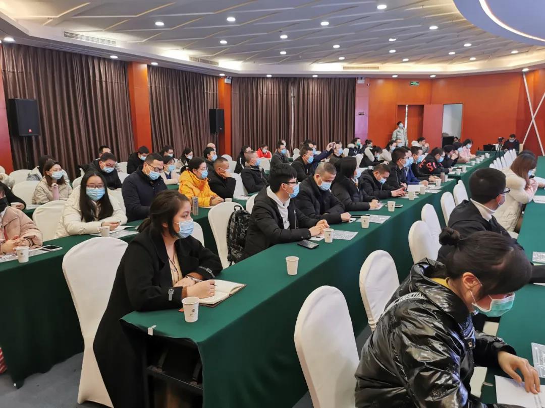 持续培养中医药人才 泸州市第四期中医药文化岐黄读书班开班(图3) 持续培养中医药人才 泸州市第四期中医药文化岐黄读书班开班(图3)