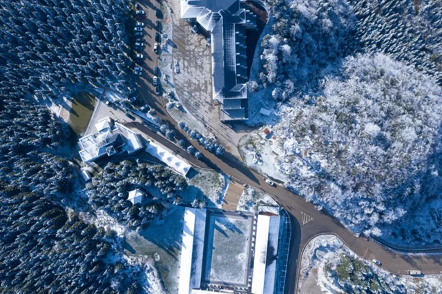 雪覆泸州之巅(图20) 雪覆泸州之巅(图20)