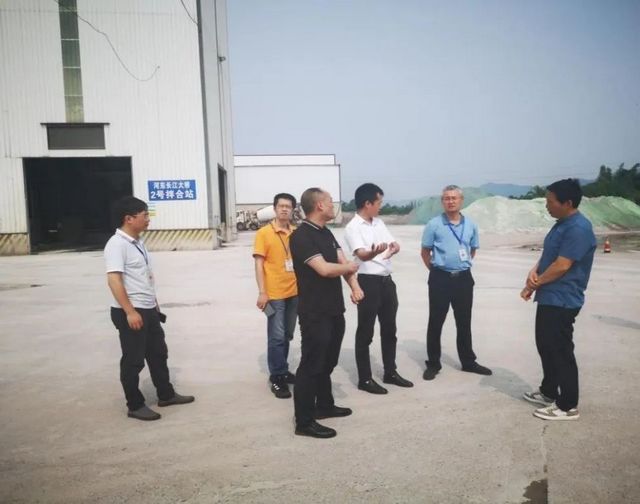 泸州和宜宾联合开展生态环境执法行动(图2) 12.jpg