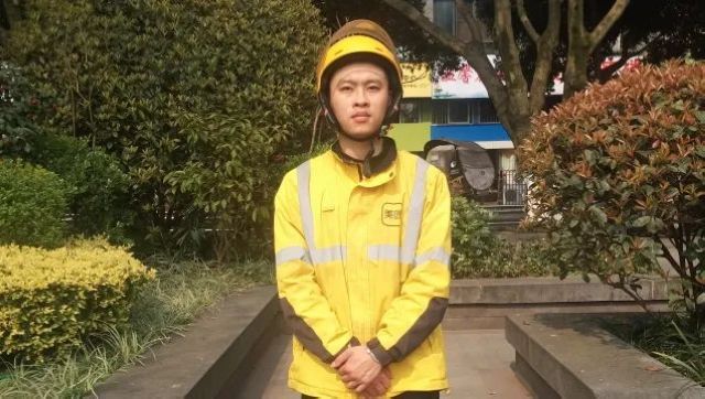 为泸州好人点赞！外卖小哥罗虫董入围“中国好人榜”四川候选人