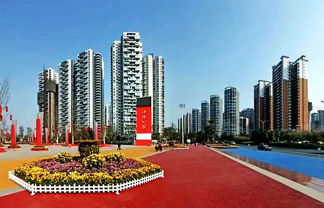 五一假期,搭乘舒适便捷的泸州公交去逛公园吧(图4) nEO_IMG_4.jpg