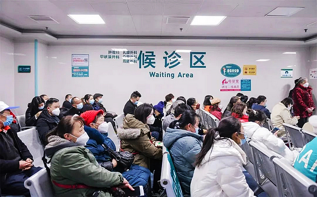 复诊省钱又省心,解决请假看病困难,西南医大附院改善措施挺多!(图3) nEO_IMG_3.jpg