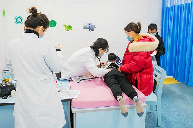 复诊省钱又省心,解决请假看病困难,西南医大附院改善措施挺多!(图5) nEO_IMG_5.jpg