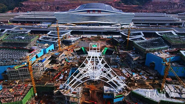 即将亮相!渝昆高铁宜宾站站前广场轮廓渐显 叙州区融媒体中心 宜宾发布 2023-12-09 11:17 发表于四川(图2) nEO_IMG_2.jpg